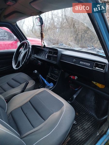 Седан ВАЗ / Lada 2107 2004 в Градижске