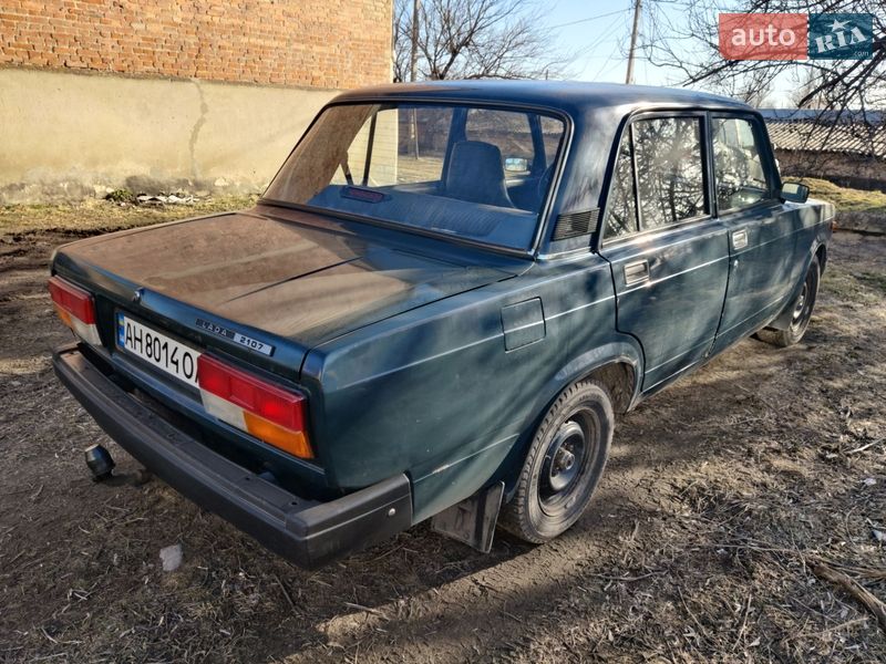 Седан ВАЗ / Lada 2107 2008 в Ізюмі