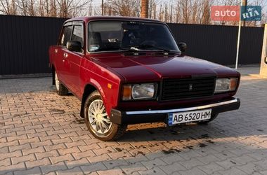 Седан ВАЗ 2107 2002 в Баре