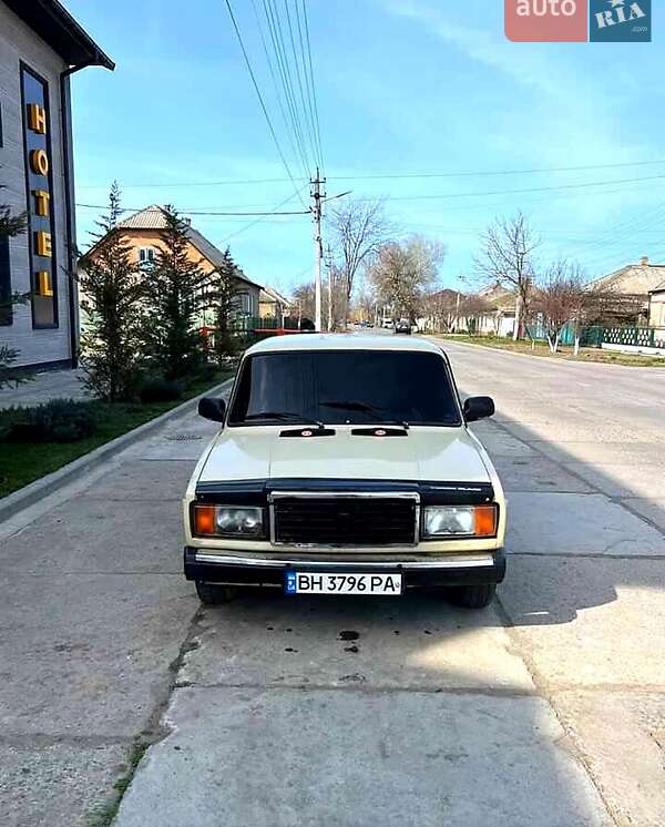 Седан ВАЗ / Lada 2107 1985 в Кілії фото 2 Седан ВАЗ / Lada 2107 1985 в Кілії