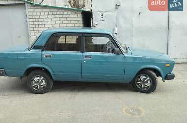 Седан ВАЗ 2107 2004 в Кременчуге