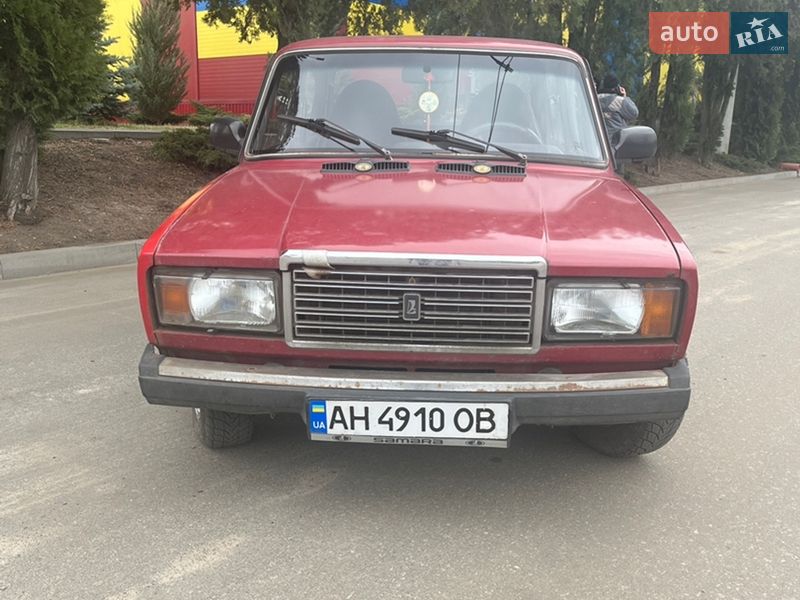 Седан ВАЗ / Lada 2107 1993 в Краматорске