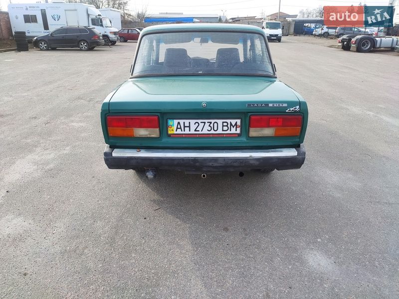 Седан ВАЗ / Lada 2107 2005 в Белой Церкви