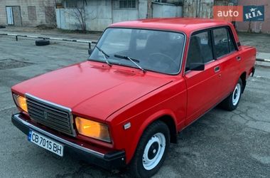 Седан ВАЗ 2107 1989 в Чернігові