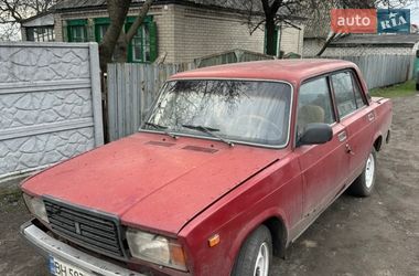 Седан ВАЗ 2107 1988 в Павлограді