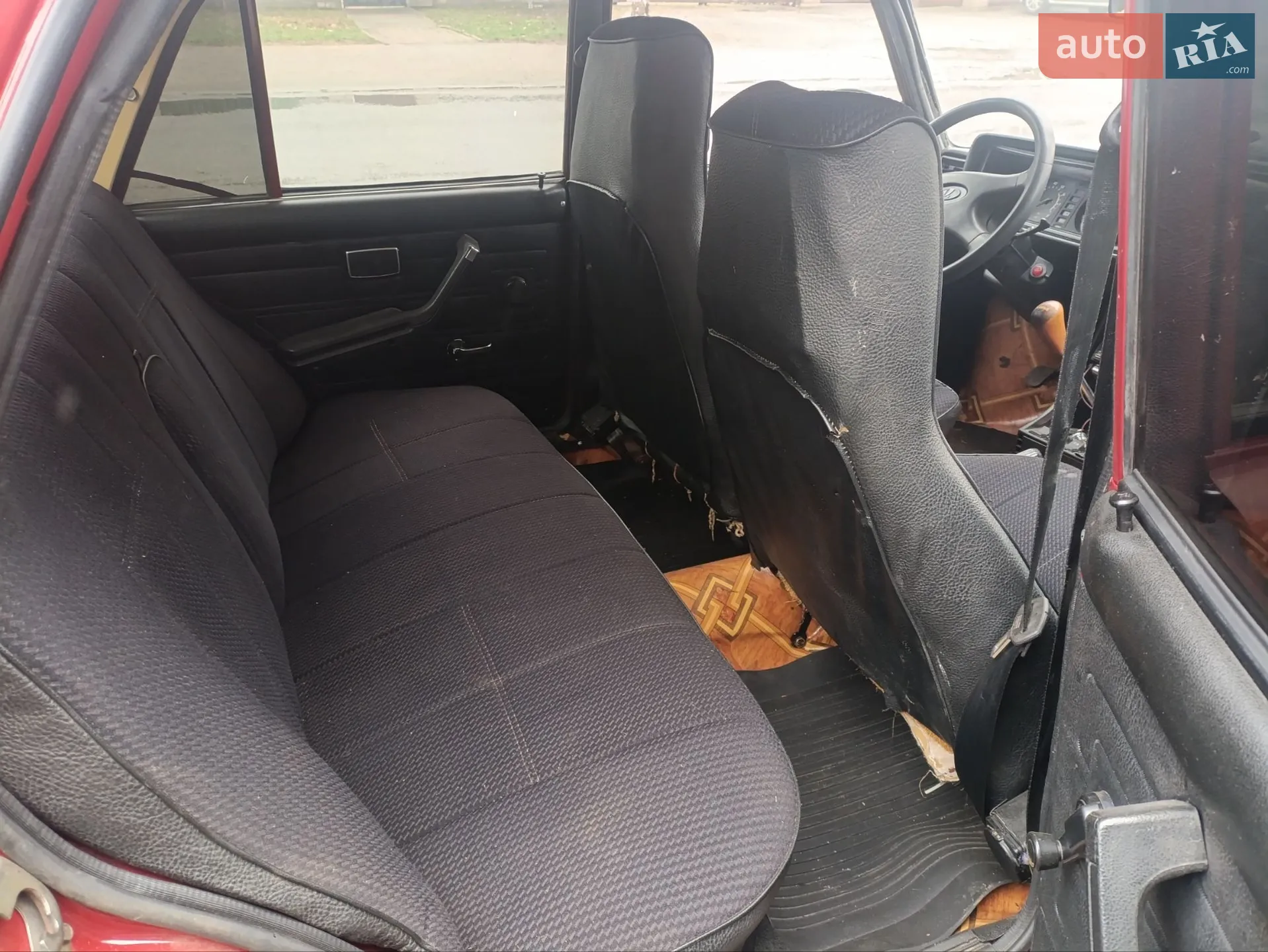 ВАЗ / Lada 2107 1998 VIN XTA210740W1182098 фото оголошення 9 з 15