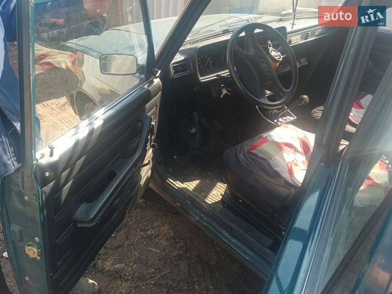 Седан ВАЗ / Lada 2107 2004 в Новом Белоусе фото 4 Седан ВАЗ / Lada 2107 2004 в Новом Белоусе