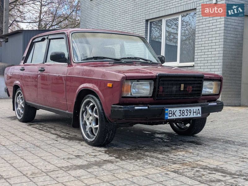 ВАЗ / Lada 2107 2004