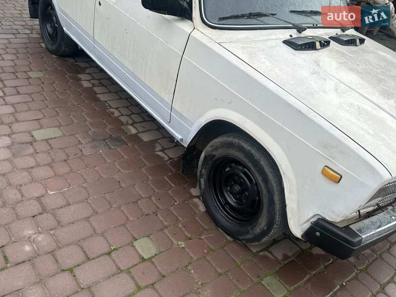 Седан ВАЗ / Lada 2107 1988 в Хмельницком фото 4 Седан ВАЗ / Lada 2107 1988 в Хмельницком