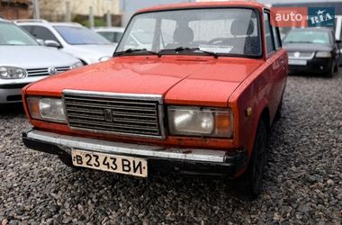 Седан ВАЗ / Lada 2107 1983 в Бердичеве