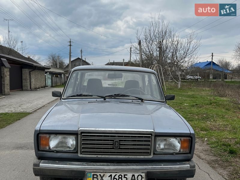 Седан ВАЗ / Lada 2107 2007 в Каменец-Подольском фото 5 Седан ВАЗ / Lada 2107 2007 в Каменец-Подольском