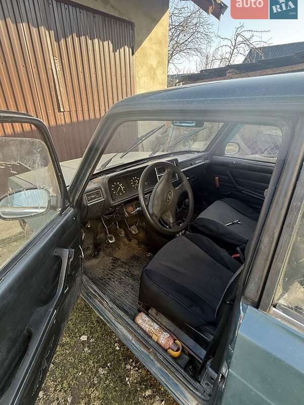 Седан ВАЗ / Lada 2107 2004 в Ивано-Франковске фото 5 Седан ВАЗ / Lada 2107 2004 в Ивано-Франковске