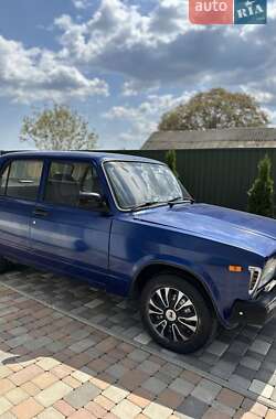 Седан ВАЗ 2107 2008 в Чернівцях