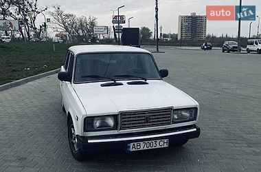 Седан ВАЗ 2107 2004 в Белогородке
