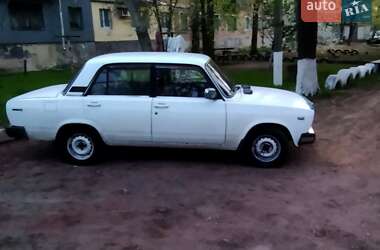 Седан ВАЗ 2107 1992 в Кривом Роге