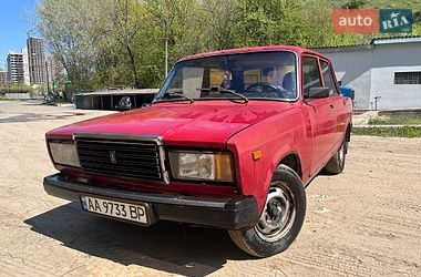 Седан ВАЗ 2107 1992 в Киеве