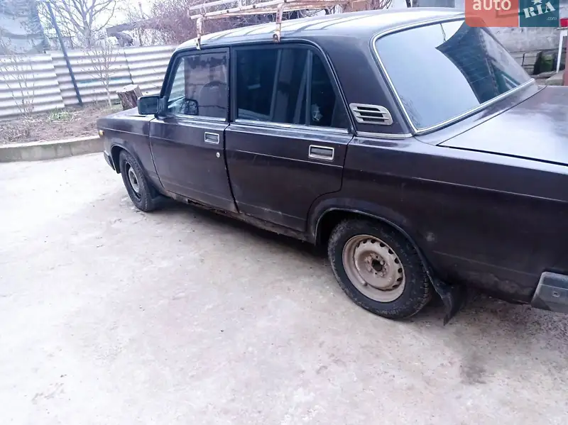 ВАЗ / Lada 2107