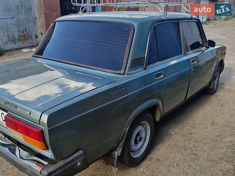 ВАЗ / Lada 2107