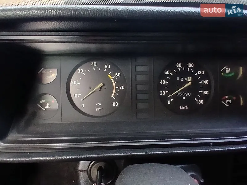 ВАЗ / Lada 2107 2006 VIN Y6L2107006L037494 фото оголошення 3 з 37