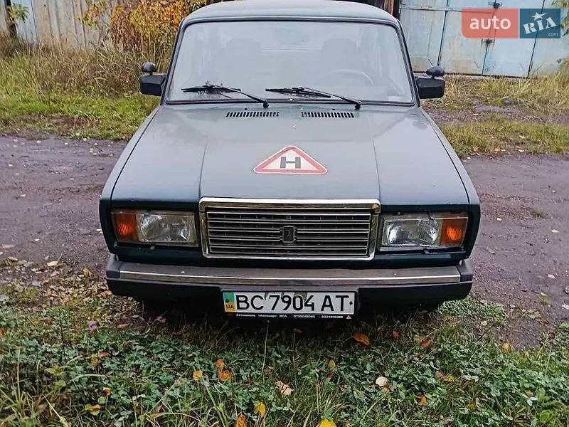 ВАЗ / Lada 2107