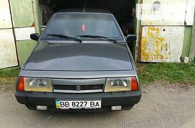 Хэтчбек ВАЗ / Lada 2108 1992 в Луганске