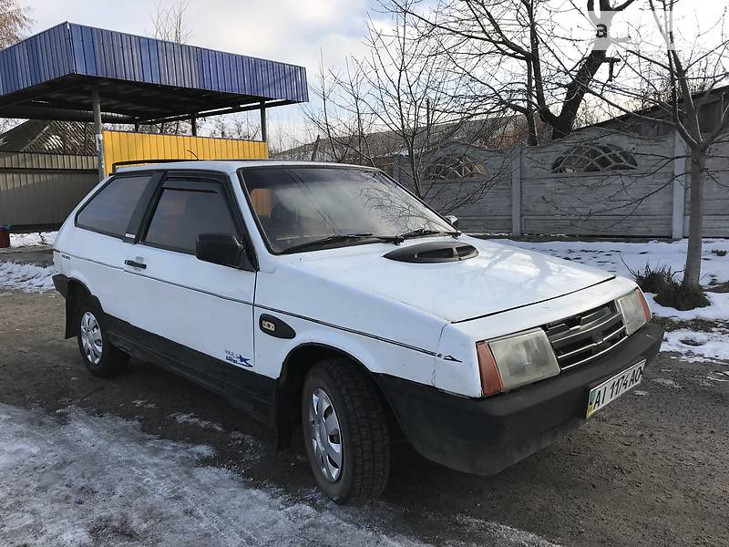 Хэтчбек ВАЗ / Lada 2108 1988 в Бершади