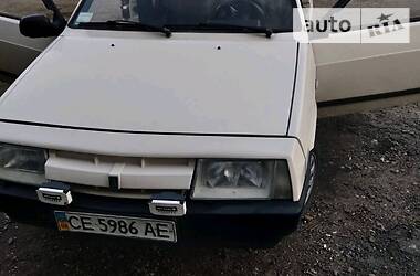 Хэтчбек ВАЗ / Lada 2108 1987 в Черновцах