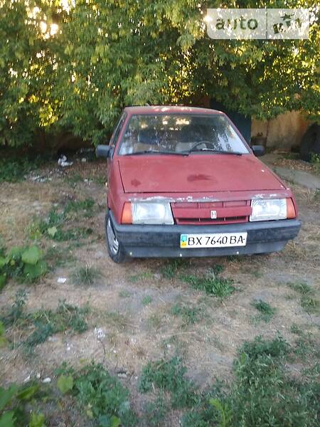 Хэтчбек ВАЗ / Lada 2108 1987 в Нетешине