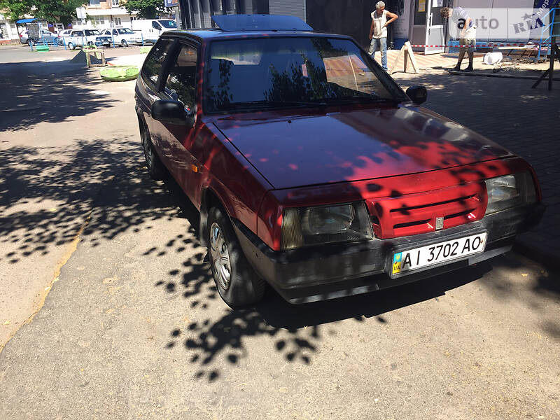 Хэтчбек ВАЗ / Lada 2108 1990 в Киеве