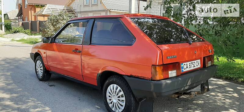 Хетчбек ВАЗ / Lada 2108 1992 в Броварах