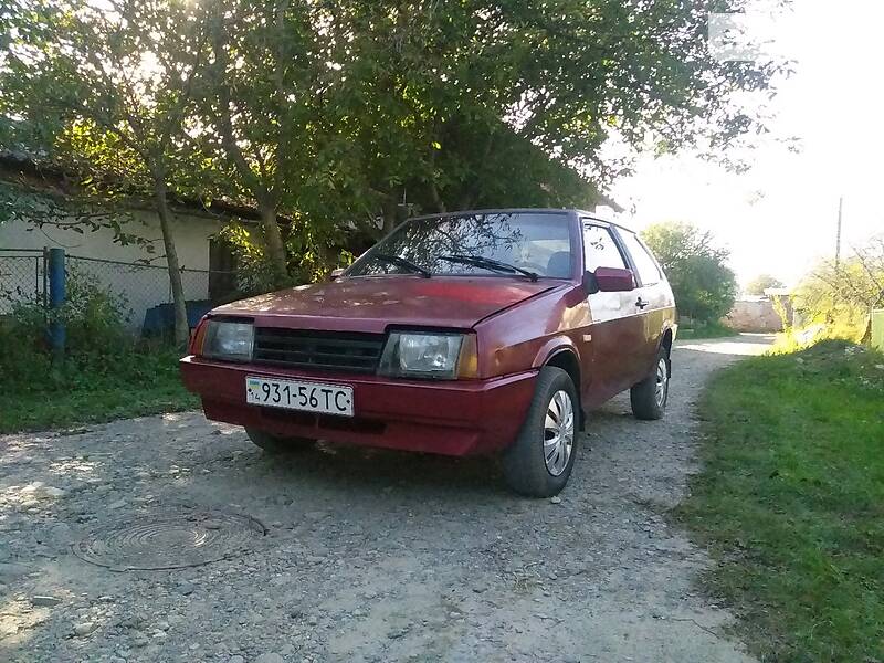 Хэтчбек ВАЗ 2108 1991 в 