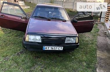 Хэтчбек ВАЗ / Lada 2108 1993 в Городенке