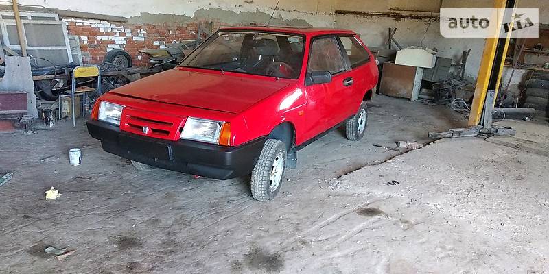 Хэтчбек ВАЗ / Lada 2108 1991 в Тернополе