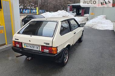 Хэтчбек ВАЗ / Lada 2108 1992 в Киеве