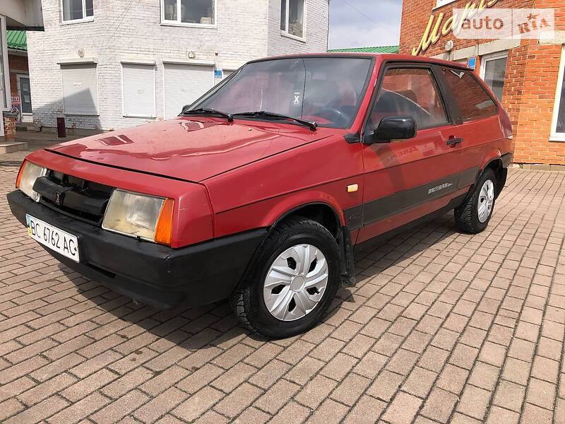 Хэтчбек ВАЗ / Lada 2108 1993 в Дрогобыче