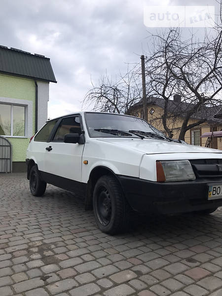 Хэтчбек ВАЗ / Lada 2108 1993 в Тернополе