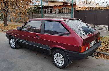 Хэтчбек ВАЗ / Lada 2108 1987 в Бердянске