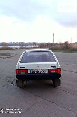Хетчбек ВАЗ / Lada 2108 1987 в Миколаєві
