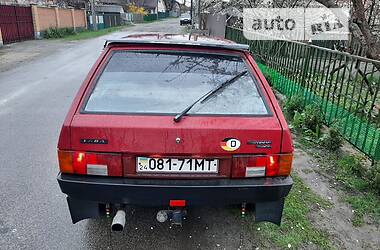 Хэтчбек ВАЗ / Lada 2108 1991 в Корсуне-Шевченковском