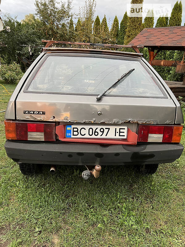 Хэтчбек ВАЗ / Lada 2108 1991 в Мостиске