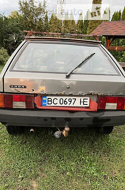 Хэтчбек ВАЗ / Lada 2108 1991 в Мостиске