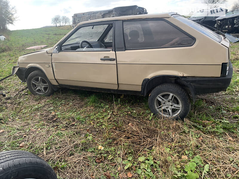 Хэтчбек ВАЗ / Lada 2108 1987 в Золочеве