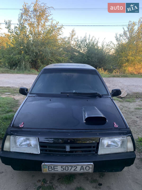 Хэтчбек ВАЗ / Lada 2108 1988 в Николаеве фото 7 Хэтчбек ВАЗ / Lada 2108 1988 в Николаеве