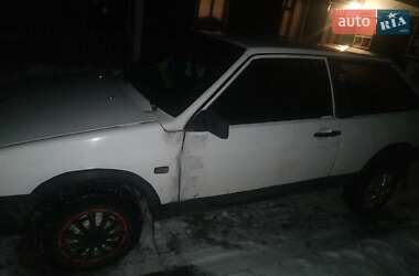 Хэтчбек ВАЗ 2108 1988 в 
