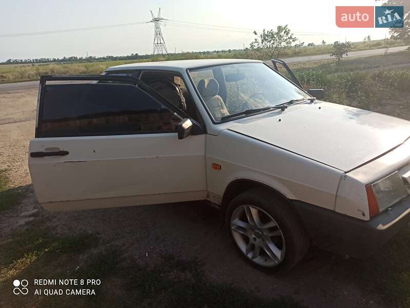 Хэтчбек ВАЗ / Lada 2108 1990 в Покрове