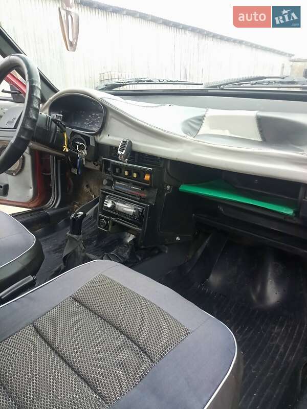 Седан ВАЗ / Lada 2108 1990 в Баранівці