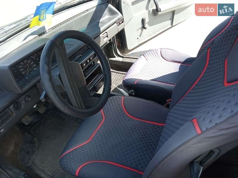 Седан ВАЗ / Lada 2108 1990 в Владимире фото 4 Седан ВАЗ / Lada 2108 1990 в Владимире