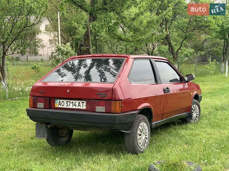 Хэтчбек ВАЗ / Lada 2108 1997 в Тячеве