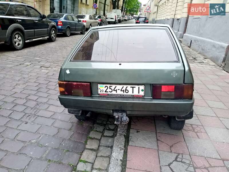 Хэтчбек ВАЗ / Lada 2108 1985 в Львове