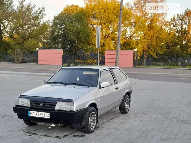 Хэтчбек ВАЗ / Lada 2108 1998 в Бориславе